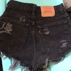 Black Levi high waisted shorts/pants